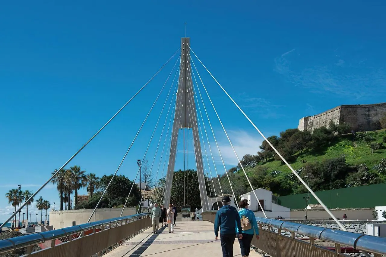 Las Piramides Fuengirola 0*,